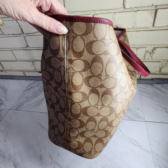 Coach Park Metro Signature C's Tote Bag XL - Picture 4 of 11